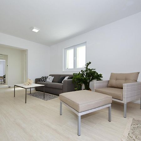 Valadar Apartments Privlaka  Eksteriør bilde